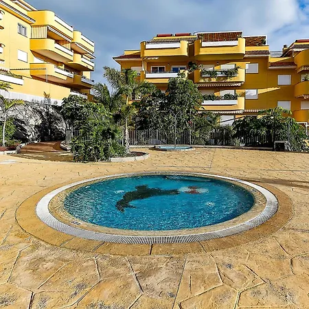Ocean View Family In Playa La Arena